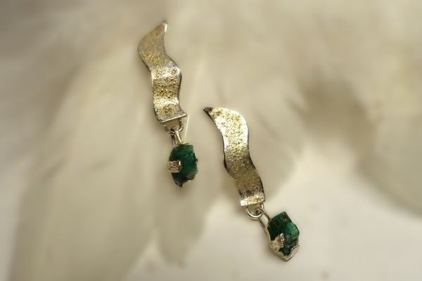 smaragd-habachtal-achleitner-schmuck-kunst-ohrringeAC481272-C17C-39BF-040D-5BD03AABDCC1.jpg