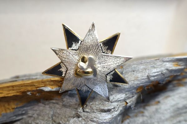gluecksstern-von-achleitner-schmuck-kunst7BB680E9-79BB-7FC9-CB96-C95452E83301.jpg